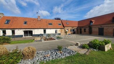 Ferme à vendre 530 000 € 13 pièces 5 chambres 255 m² 1 732 m² de terrain Lattre-Saint-Quentin 62810