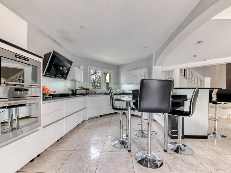 Maison à vendre, 200m², DARDILLY