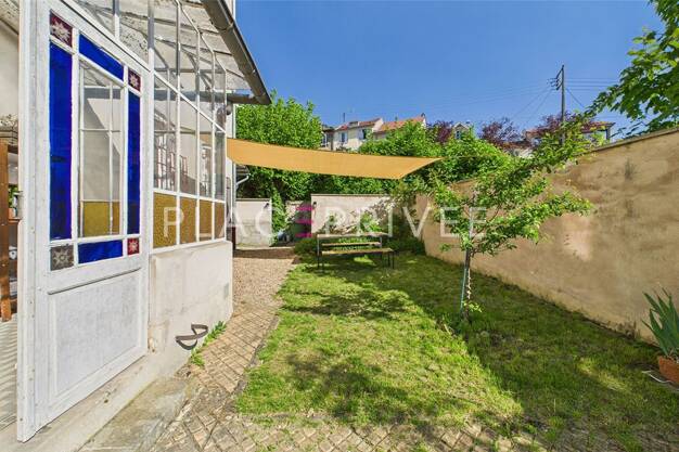 Appartement à vendre 450 000 € 8 pièces 5 chambres 180 m² Étage 1/3 Nancy 54000