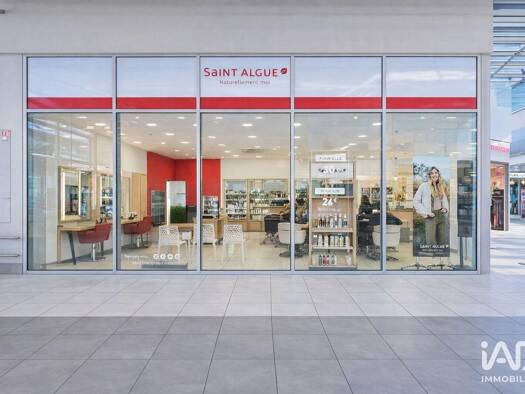 Boutique à vendre 127 000 € 80 m² de surface de vente Houtaud 25300