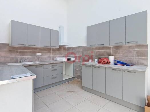 Appartement à louer 670 € 4 pièces 3 chambres 70,7 m² Étage 2/2 Saint-Féliu-d'Avall 66170