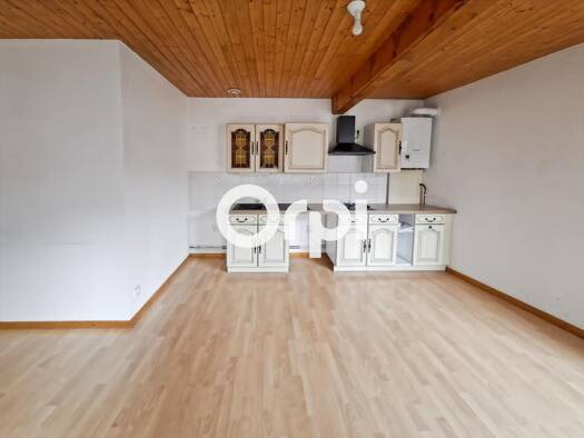 Appartement à louer 400 € 2 pièces 1 chambre 40 m² 1er étage Saint-Symphorien-sur-Coise 69590