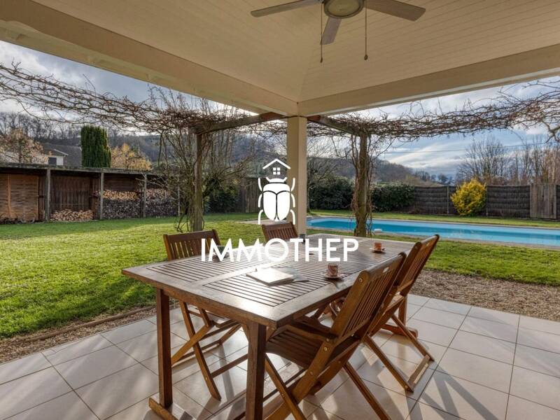 Maison à vendre, 166m², BRIE ET ANGONNES