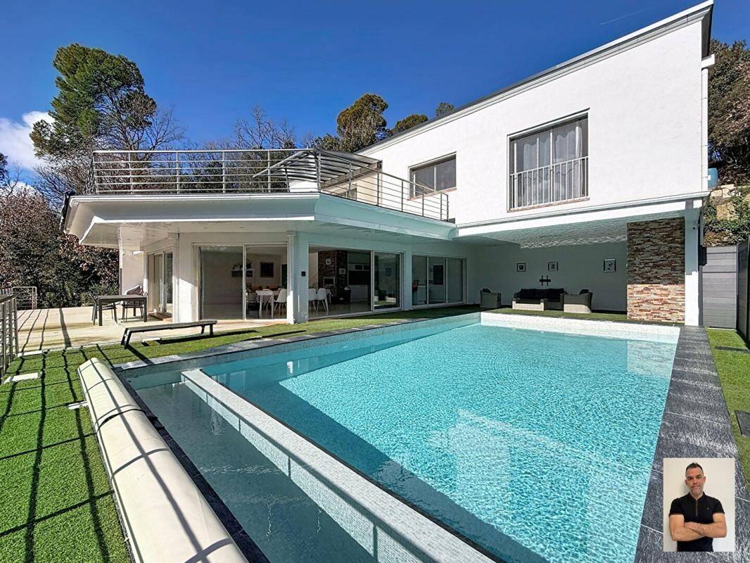 Maison à vendre, 188m², FLASSANS SUR ISSOLE
