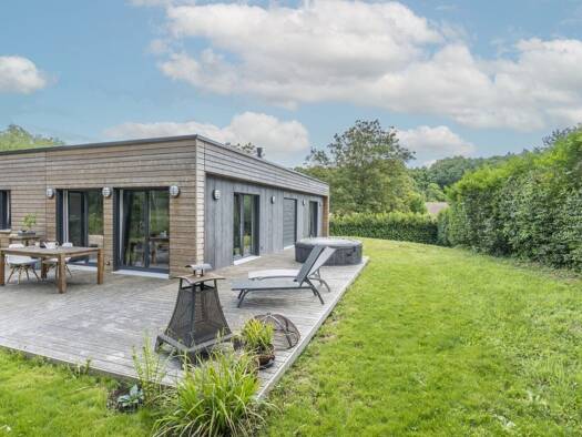Maison à vendre - Neuf 382 000 € 4 pièces 3 chambres 98 m² 2 609 m² de terrain La Boissière-École 78125