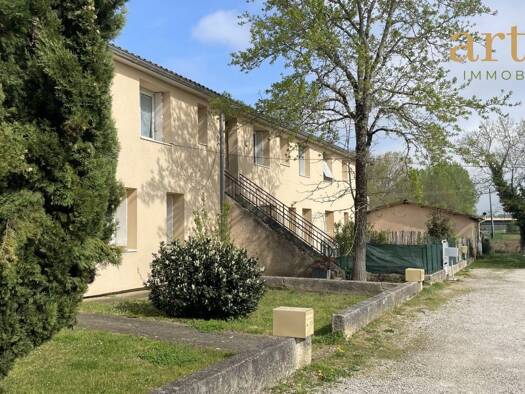 Appartement à vendre 95 500 € 3 pièces 2 chambres 64,6 m² RDC Cayrac 82440