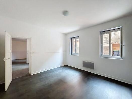 Appartement à vendre 225 400 € 2 pièces 1 chambre 47 m² RDC/2 Toulouse 31000