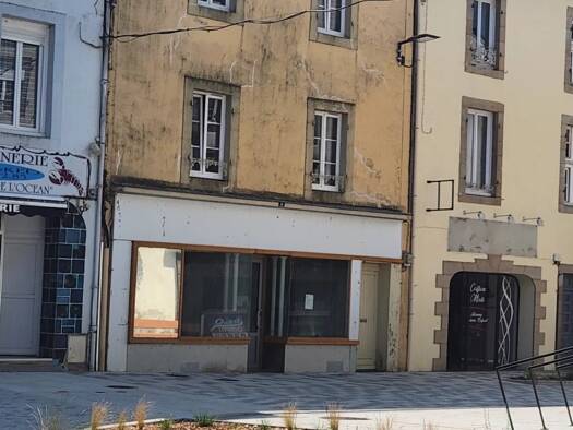 Immeuble à vendre 97 000 € 160 m² Ouest Carhaix-Plouguer 29270