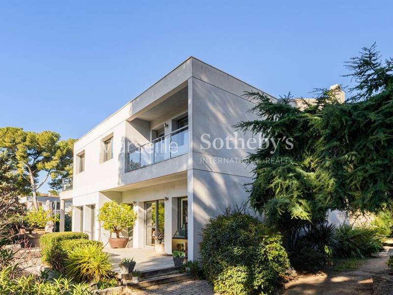 Maison à vendre, 206m², CARRY LE ROUET