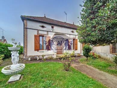Maison à vendre 220 500 € 5 pièces 3 chambres 145 m² 590 m² de terrain Villeneuve la Guyard 89340