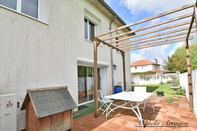 Maison à vendre 134 000 € 5 pièces 4 chambres 106 m² 272 m² de terrain Eysses Villeneuve-sur-Lot 47300