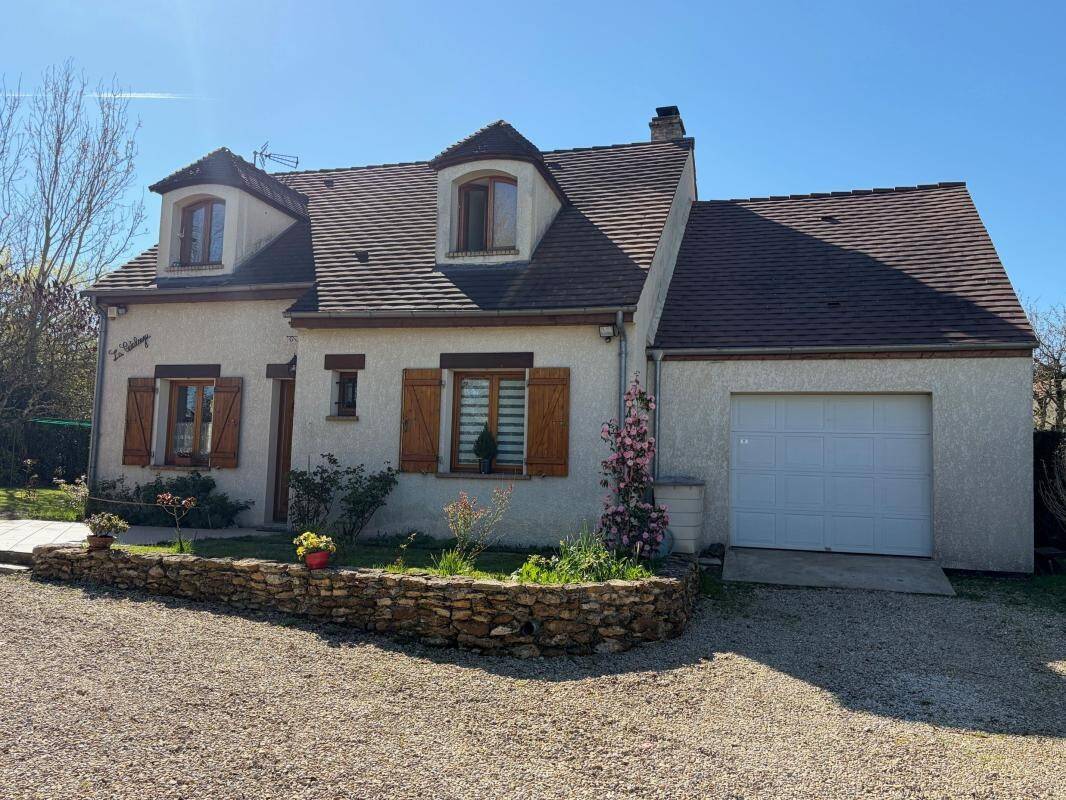 Maison à vendre, 122m², ROZAY EN BRIE