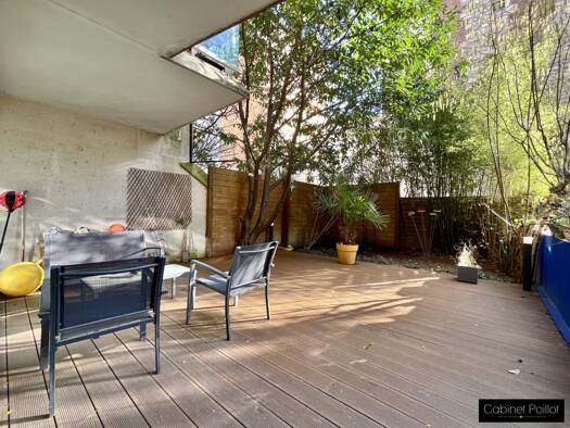 Duplex à vendre 995 000 € 4 pièces 3 chambres 90 m² Étage 1/3 Diderot-Domaine du Bois Vincennes 94300