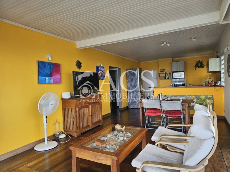 Maison à louer, 51m², LES TROIS ILETS