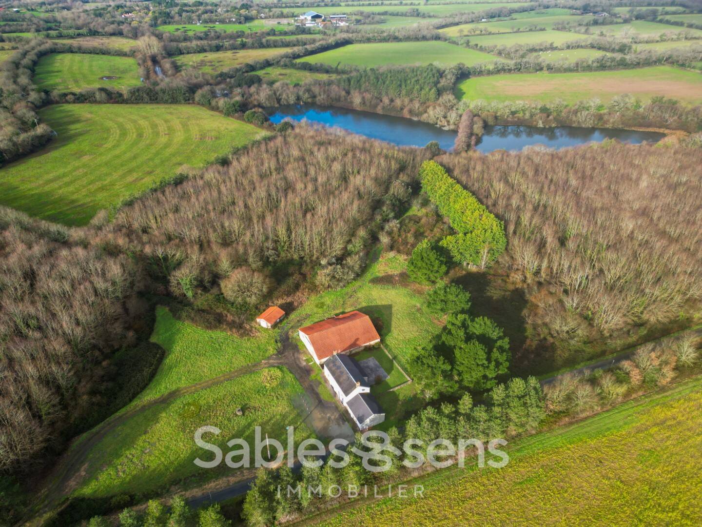 Maison à vendre, 190m², TALMONT SAINT HILAIRE