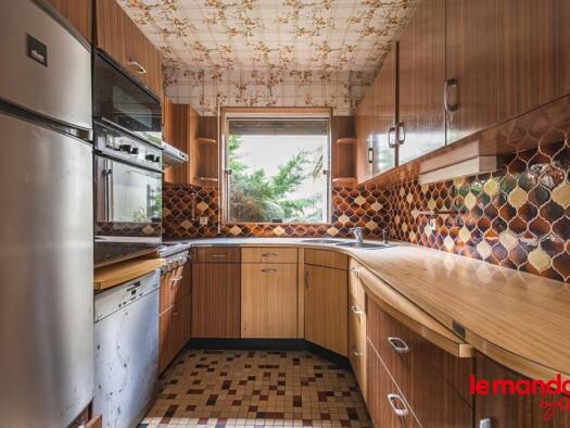 Maison à vendre 169 900 € 4 pièces 3 chambres 165 m² 1 400 m² de terrain La Francheville 08000