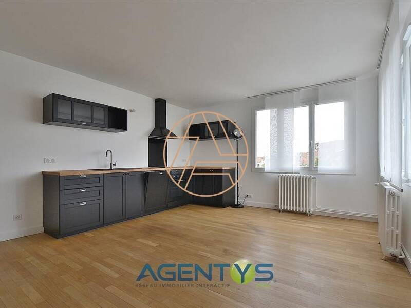 Maison à louer, 48m², SAINT MAUR DES FOSSES