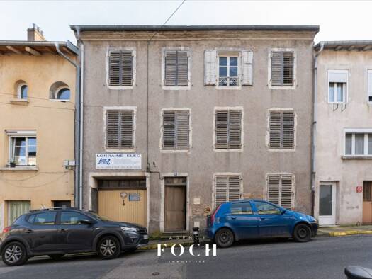 Immeuble à vendre 218 000 € 400 m² Pont-Saint-Vincent 54550