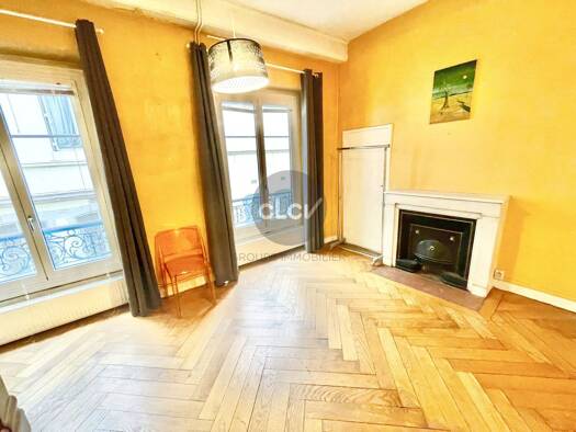 Appartement à vendre 249 000 € 2 pièces 1 chambre 54,2 m² Étage 1/3 Vieux Lyon Lyon 5ème arrondissement 69005