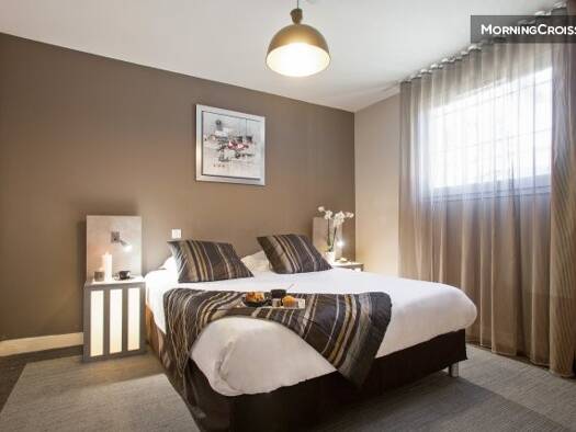 Studio à louer 1 320 € 1 pièce 23 m² disponible dès maintenant Le Rouet Marseille 8ème arrondissement 13008