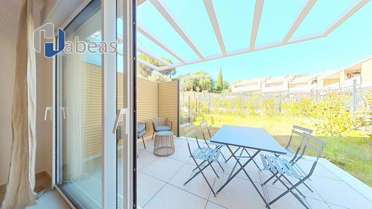 Maison à vendre, 130m², SAINT PIERRE DE CHANDIEU
