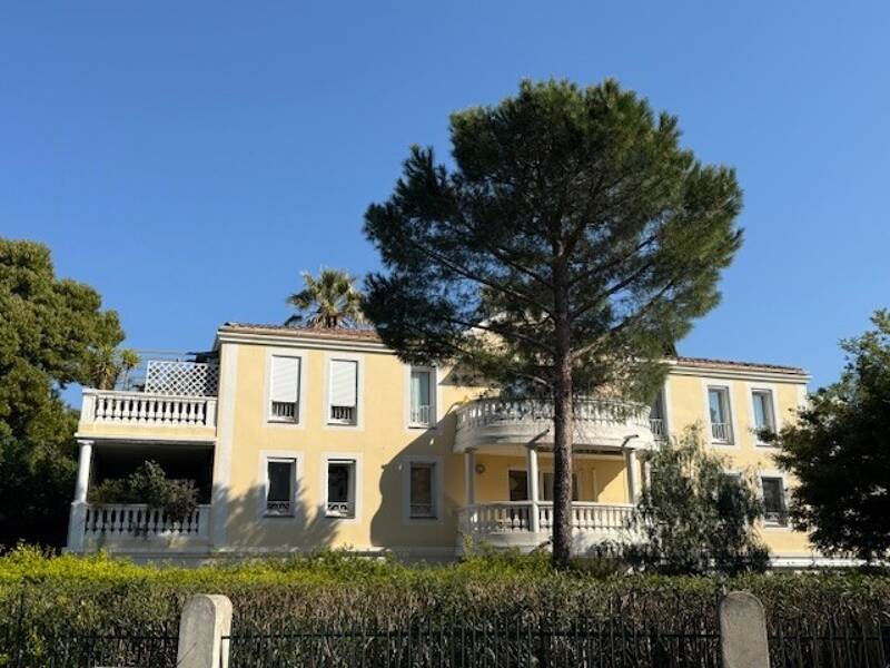 Maison à louer, 43m², HYERES