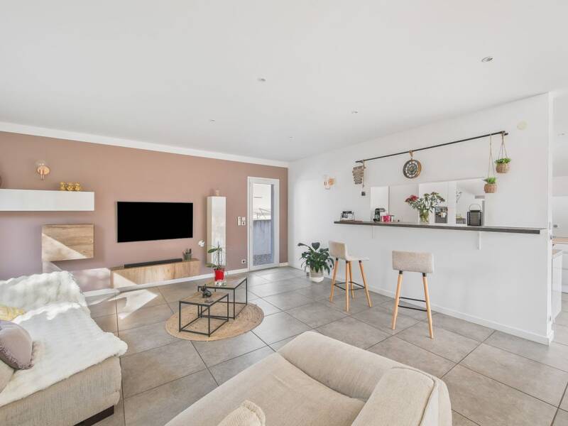 Maison à vendre, 165m², LA CRAU