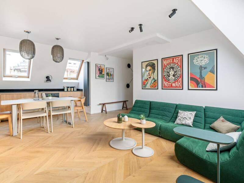 Maison à louer, 50m², PARIS 8E