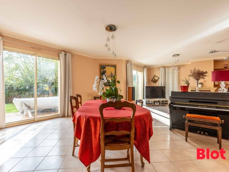 Maison à vendre, 150m², VEZIN LE COQUET