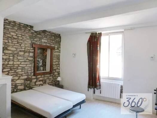 Studio à louer 370 € 1 pièce 22,9 m² 2ème étage Cluny 71250