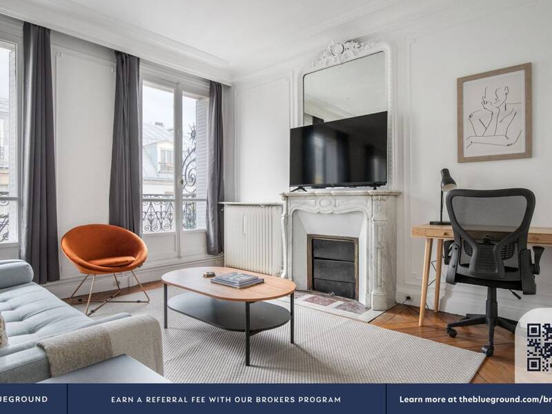 Maison à louer, 76m², PARIS 17E