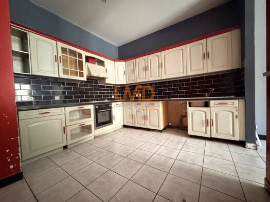 Maison à vendre 72 000 € 4 pièces 2 chambres 81 m² Trouillas 66300