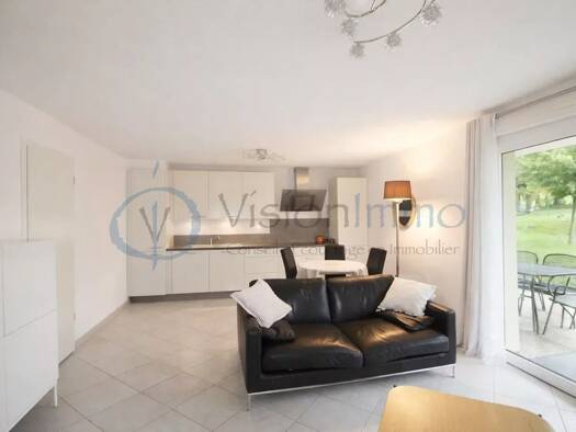 Appartement à vendre 280 000 € 3 pièces 2 chambres 62 m² RDC Métabief 25370