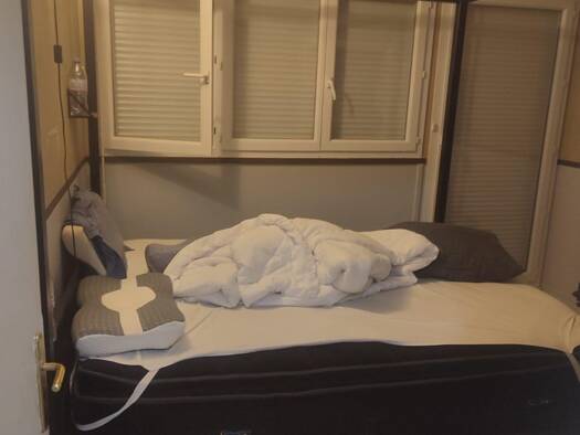 Colocation à louer 1 500 € 3 pièces 2 chambres 55 m² 1er étage Aubergenville 78410