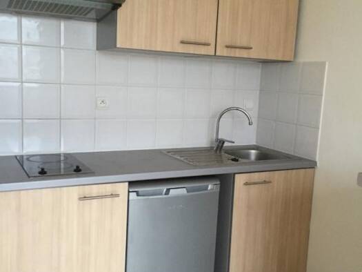 Studio à louer 415 € 1 pièce 27 m² RDC dès le 06/05/2026 Centre Ville Saint-Laurent-de-la-Salanque 66250