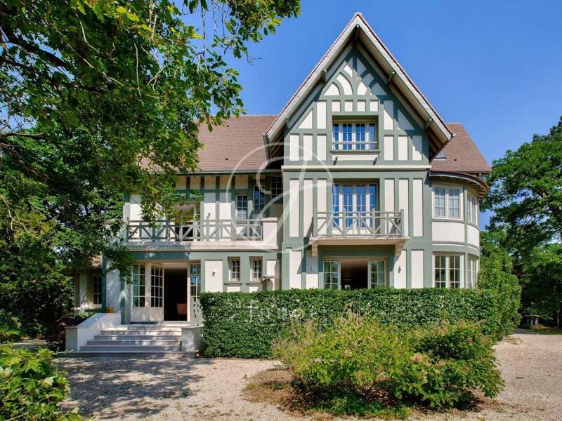 Maison à vendre, 264m², LE VESINET