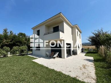 Appartement à louer 1 650 € 5 pièces 4 chambres 104,6 m² RDC Champagnier 38800