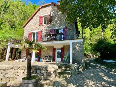 Maison à vendre 495 500 € 7 pièces 4 chambres 150 m² 1 618 m² de terrain Saint-Plantaire 36190
