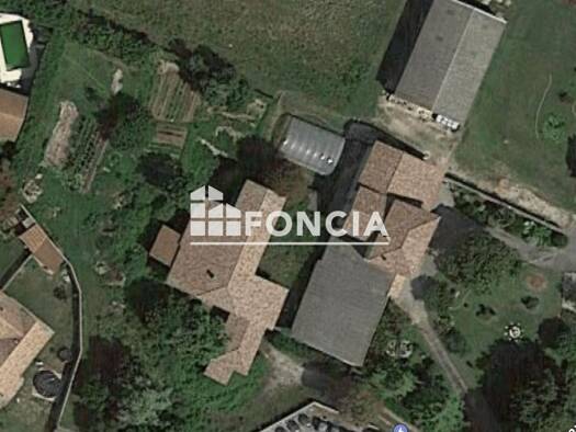 Ferme à vendre 420 000 € 8 pièces 7 chambres 400 m² Bésayes 26300