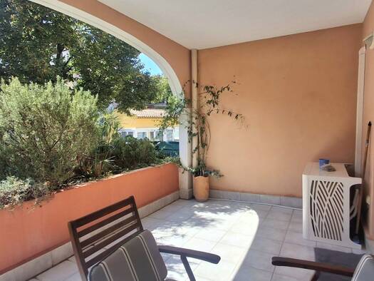 Appartement à vendre 345 000 € 3 pièces 2 chambres 64 m² RDC/2 Plan de la Mer-Fregate-Rampale-Alon Saint-Cyr-sur-Mer 83270