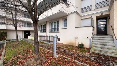 Appartement à louer 800 € 2 pièces 1 chambre 45 m² 3 étages Pressoir-Prompt-Bas Coudray Corbeil Essonnes 91100