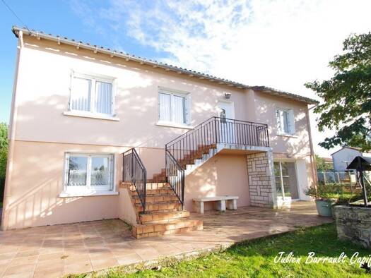 Maison à vendre 169 000 € 5 pièces 3 chambres 135 m² 770 m² de terrain Sèvres-Anxaumont 86800