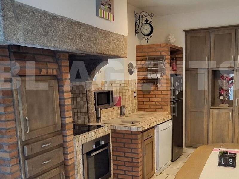 Maison à vendre, 195m², MONTSURS