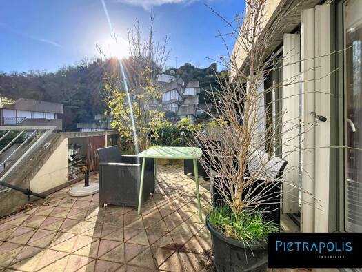 Appartement à vendre 135 000 € 4 pièces 3 chambres 86 m² Étage 3/5 Canal Givors 69700