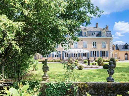 Château à vendre 1 299 000 € 14 pièces 9 chambres 700 m² Gare-Sud Le Mans 72000