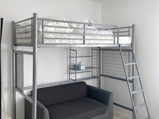 Appartement à louer 385 € 1 pièce 19 m² 3ème étage Pau Nord Pau 64000