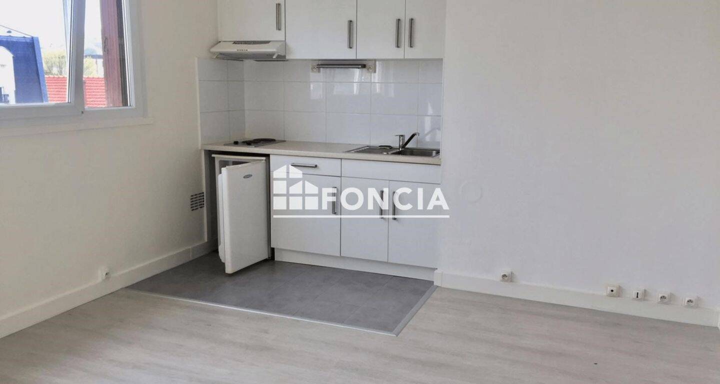 Maison à louer, 23m², LE PERREUX SUR MARNE