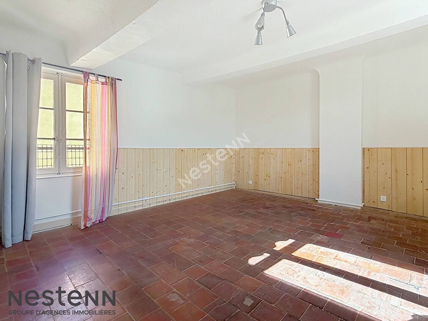 Maison à vendre, 164m², SAINTE ANASTASIE SUR ISSOLE