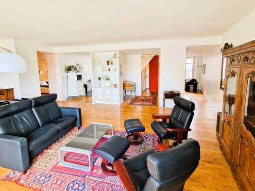 Appartement à louer 950 € 4 pièces 2 chambres 107 m² Étage 1/3 Centre Lannion 22300