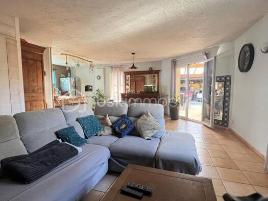 Maison de plain-pied à vendre 310 000 € 5 pièces 4 chambres 108 m² Sillans 38590